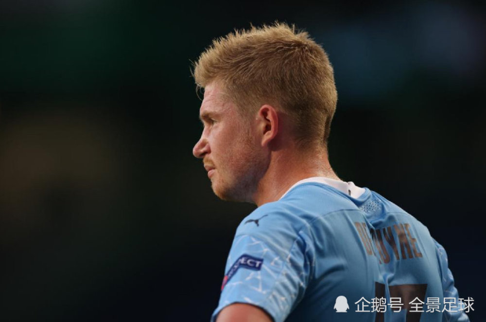 队报：法国队世界杯26人大名单已经确定16人，竞争很激烈