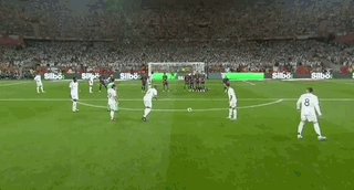 曼联冬窗买中场新增一人选，价格3000万！刚完成43米小贝式吊射