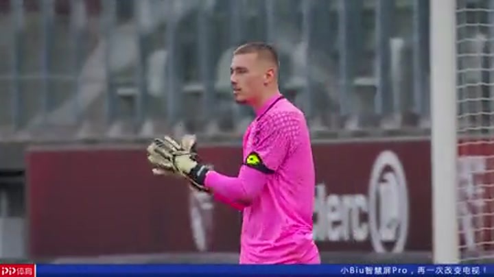 系统局了？柔佛全场狂轰48脚12射正未破门，海港仅6脚射门